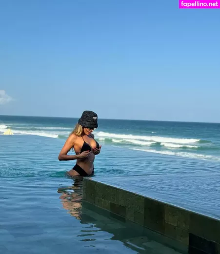 Erika Schneider OnlyFans Thumbnail #aB0xs9cX0F