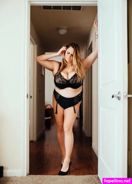 Erikaamorefree OnlyFans Thumbnail #FX4fYuN6L6