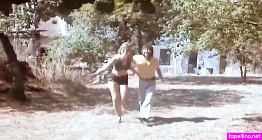 Erikafrias Main Profile Photo