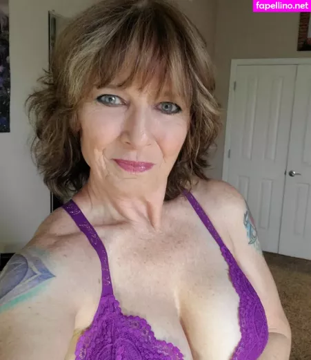 Erikaisborn OnlyFans Thumbnail #nhPOWV99OZ