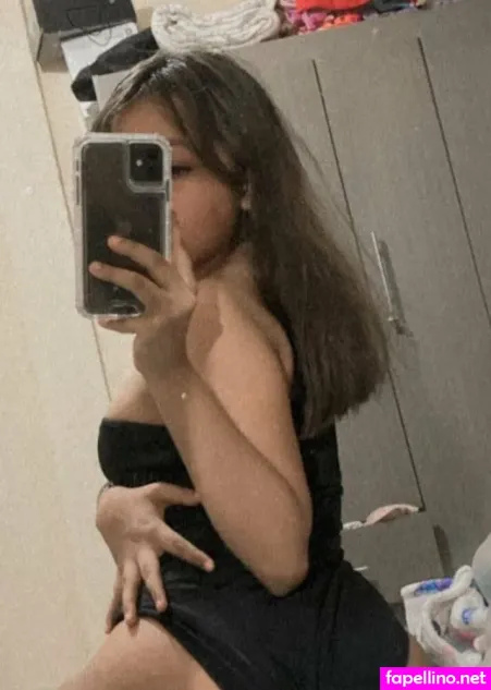 Erikaizy OnlyFans Thumbnail #UUJsZ8fIp0