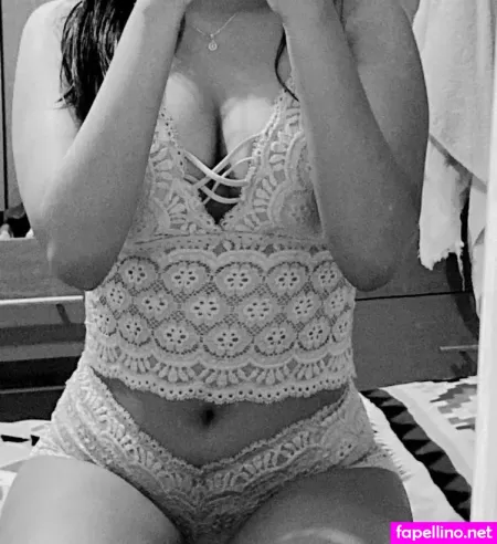 Erikaizy OnlyFans Thumbnail #q6BrVgZmxZ