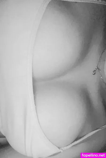 Erikaizy OnlyFans Thumbnail #sAIpwk0Qvp