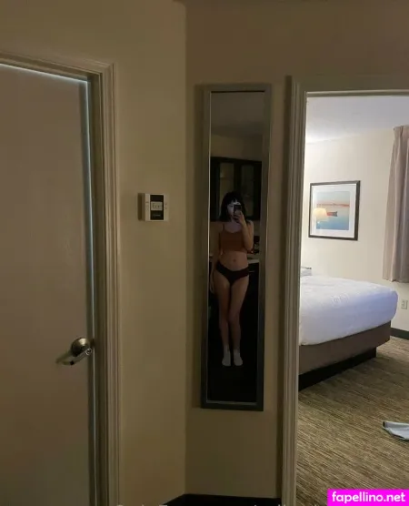 Erikathesecond OnlyFans Thumbnail #YCZ1x6HAbE