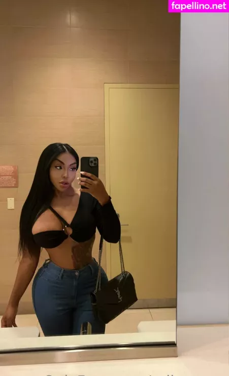 Erikayrose OnlyFans Thumbnail #5xQeEZT6uG