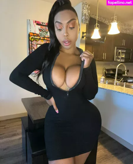Erikayrose OnlyFans Thumbnail #RqLiryUdhY