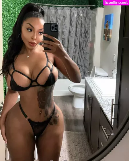 Erikayrose OnlyFans Thumbnail #pMbVRakpkF