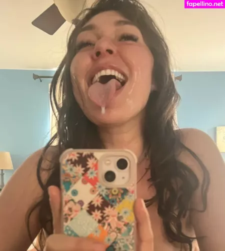 Erin Ashford 1 OnlyFans Thumbnail #9GrZHfaRmC