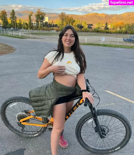 Erin Ashford 1 OnlyFans Thumbnail #dGeIBNXFlX