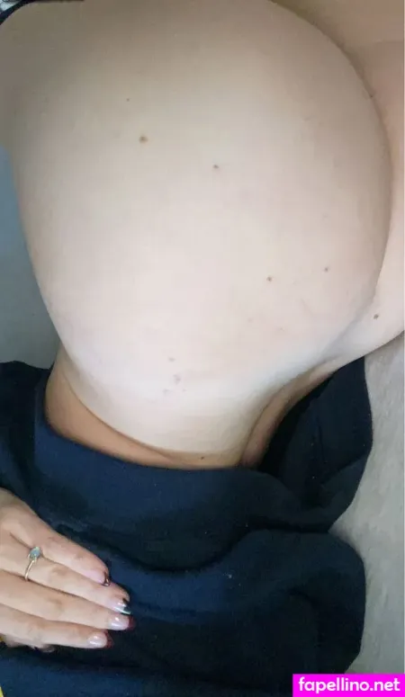 Erin Burtzlaff OnlyFans Thumbnail #UZMIn2Qa0h