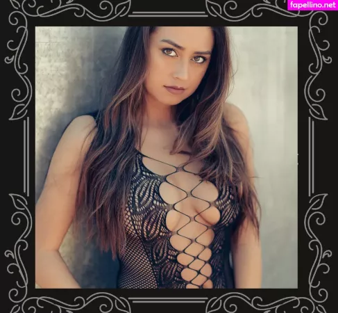 Erin Cahill OnlyFans Thumbnail #hDnMP5PZxk