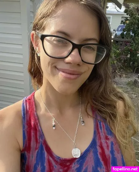 Erin Daugherty OnlyFans Thumbnail #9ogiNMVnAh
