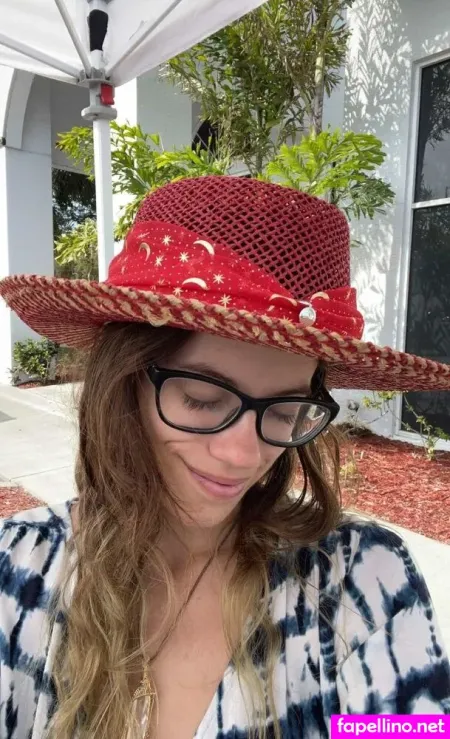 Erin Daugherty OnlyFans Thumbnail #nk4WJzKiA4