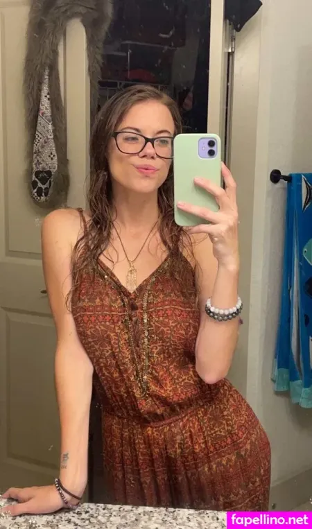 Erin Daugherty OnlyFans Thumbnail #yUJVdaHQrS