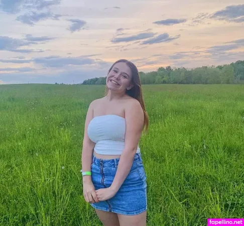 Erin Gerasimovich OnlyFans Thumbnail #UEk2kJnyab
