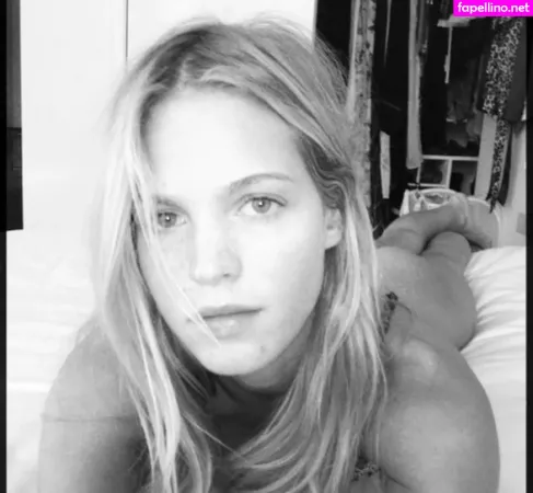 Erin Heatherton OnlyFans Thumbnail #rbVfKouHuC