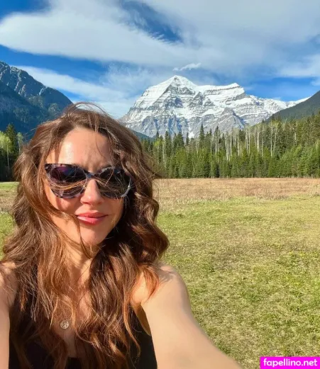 Erin Karpluk OnlyFans Thumbnail #Ignyrp8m7R