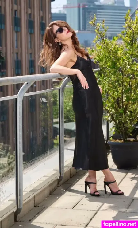 Erin Karpluk OnlyFans Thumbnail #Iui1Od2JUU