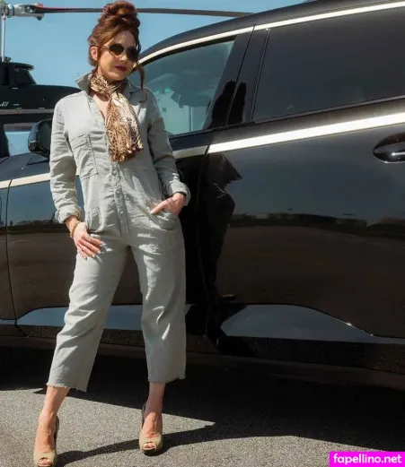 Erin Karpluk OnlyFans Thumbnail #m5pmcaeHhz