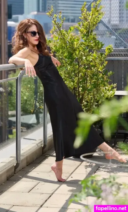 Erin Karpluk OnlyFans Thumbnail #p4Z9y5ASCz