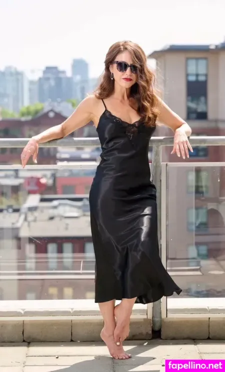 Erin Karpluk OnlyFans Thumbnail #qRq2S5onda