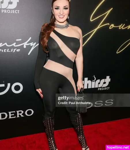 Erin Micklow OnlyFans Thumbnail #pSNm26gnj7