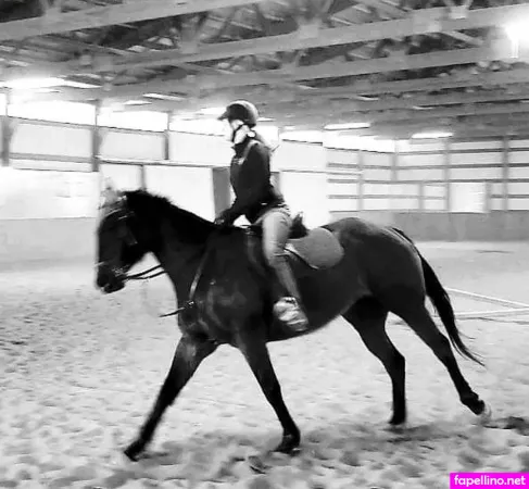 Erin Moor OnlyFans Thumbnail #glL6dWe6eM