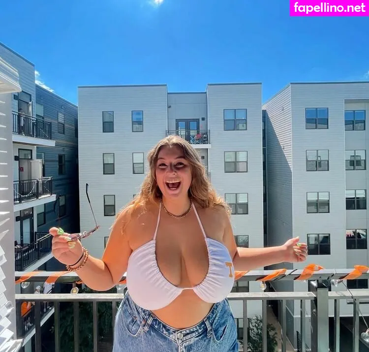 moore.erinxx, mooreerinxxx Nude Leaked OnlyFans Photo #EUDgaA2Ck2