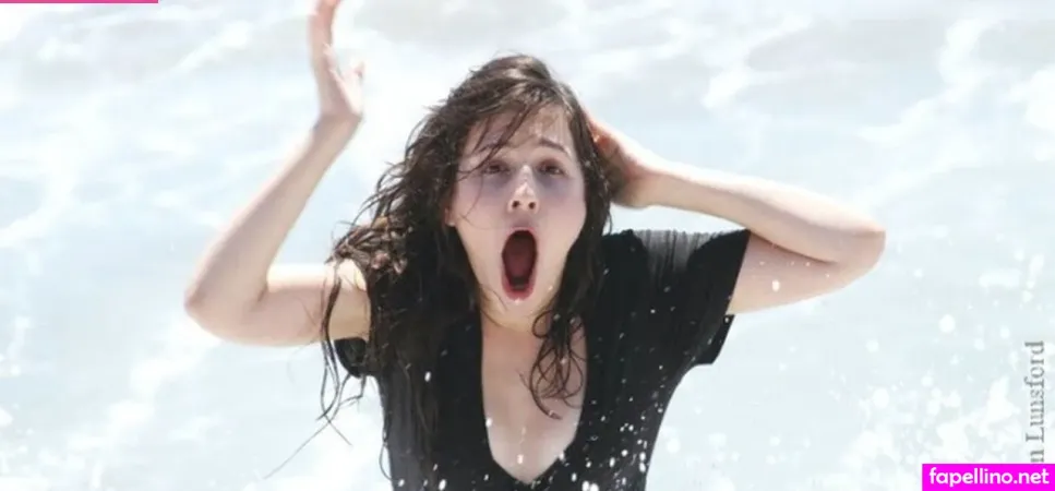 Erin Sanders OnlyFans Thumbnail #VNIc6lNERF