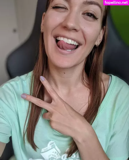 Erin Steeby OnlyFans Thumbnail #qeGk1UEzQg