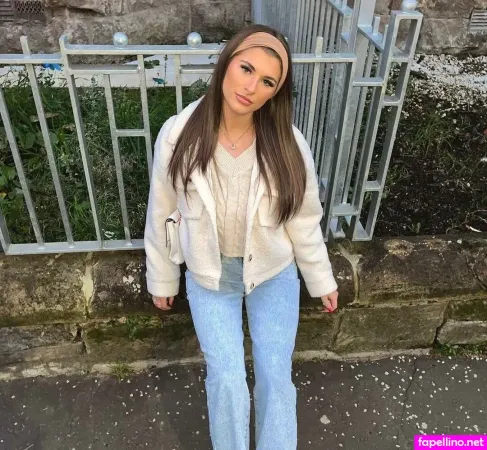 Erin Taylor OnlyFans Thumbnail #0VTEBiunnI