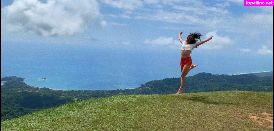 Erinashford OnlyFans Thumbnail #JwugKlWWMY