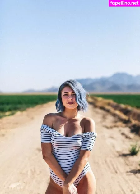 Erinashfordofficial OnlyFans Thumbnail #FdeYjjS7Ay