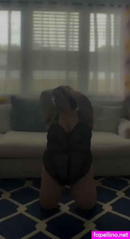Erinbeckerton OnlyFans Thumbnail #8MhTZYsF1I