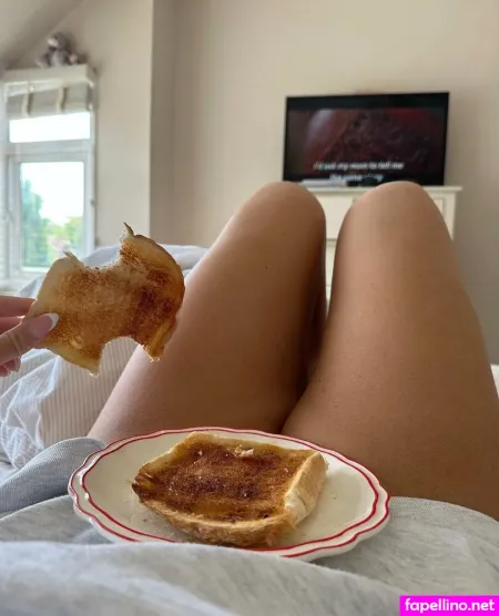 Erindoesonlyfans OnlyFans Thumbnail #1LOrng6GXM