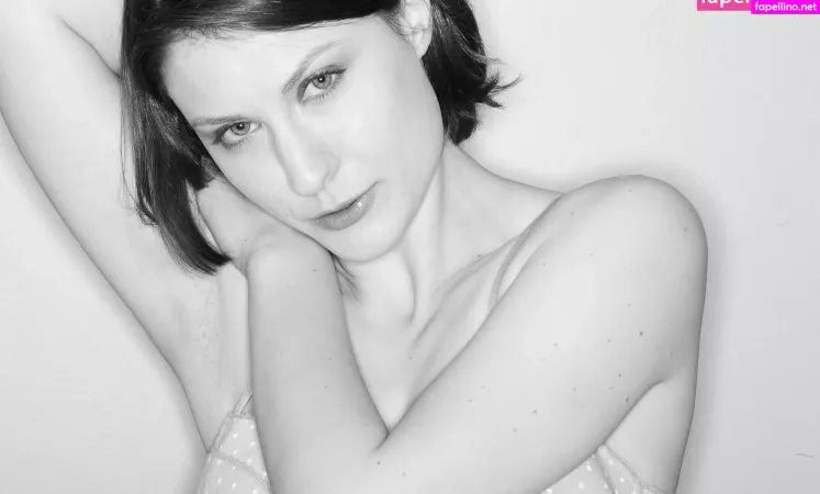 Erinelizabeth OnlyFans Thumbnail #5qLkqjupcc