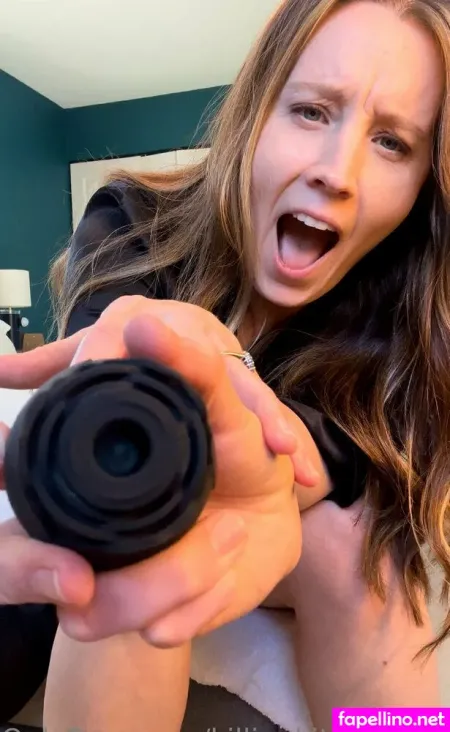 Erinkittensfree OnlyFans Thumbnail #jTUX6Ylzkf