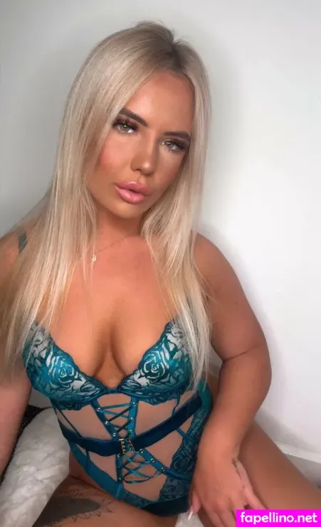 Erinleighxoxo OnlyFans Thumbnail #1o70HkUwMG