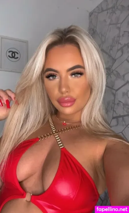 Erinleighxoxo OnlyFans Thumbnail #Uvx7SkNVPL