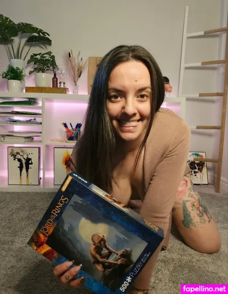 Erinpuzzles OnlyFans Thumbnail #sxhAX3oo05