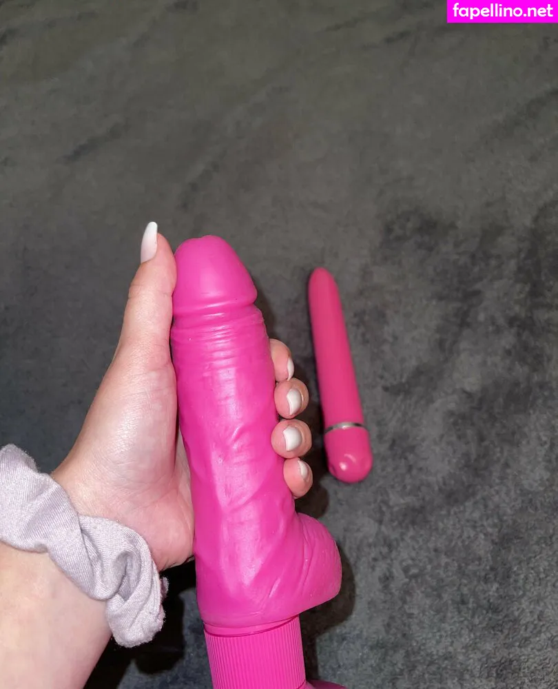 erinstarke, erintakesrequests Nude Leaked OnlyFans Photo #A3Zul3TMCg