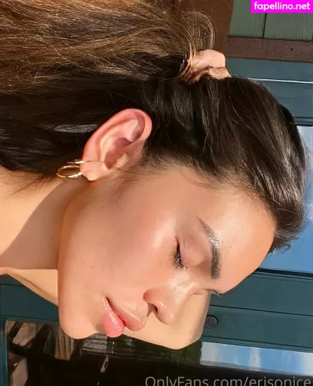 Erisonice OnlyFans Thumbnail #5O42KApvK2