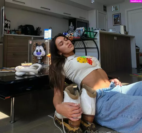 Erisonice OnlyFans Thumbnail #CsH47YNVf9