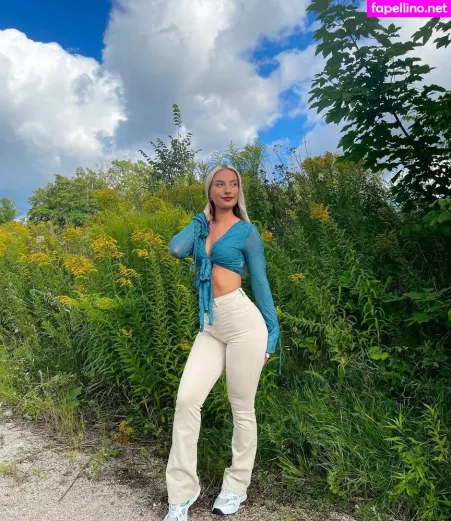Ermira Lika OnlyFans Thumbnail #7MdXNwaIZR