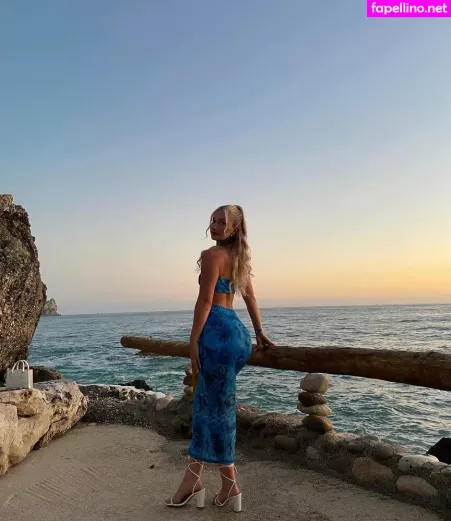Ermira Lika OnlyFans Thumbnail #QZpqeeHzy3