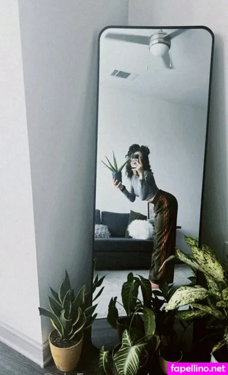 Erynashea OnlyFans Thumbnail #7PjKqWjMn7