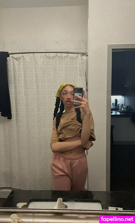 Erynashea OnlyFans Thumbnail #tPTlGGFDN2