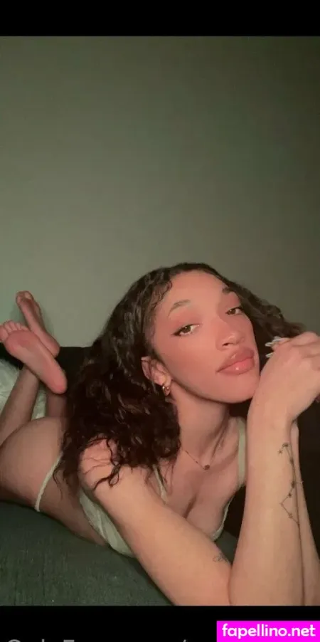 Erynashea OnlyFans Thumbnail #xMM6FTLke8