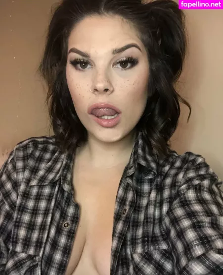 Erynn OnlyFans Thumbnail #x9masI7Euc