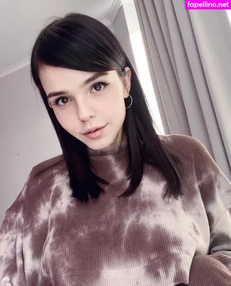 Es Lain OnlyFans Thumbnail #oMG4s7I72g